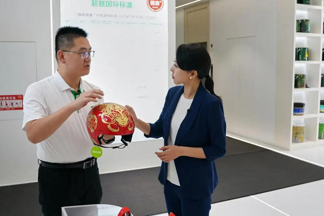 高質量發展看中國（上） 央廣探秘三棵樹頭盔漆麵上的“科技革命”