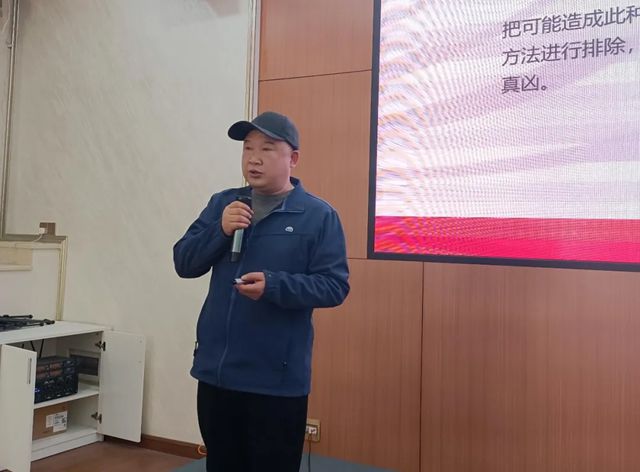 匯龍塗料2025年銷售技術服務培訓會議圓滿召開，奏響開年奮進曲
