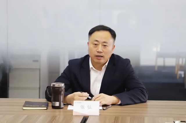 北新防水成立五周年幹部員工座談會暨紀念徽章榮耀頒發