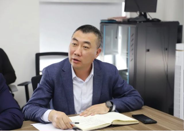 北新防水成立五周年幹部員工座談會暨紀念徽章榮耀頒發