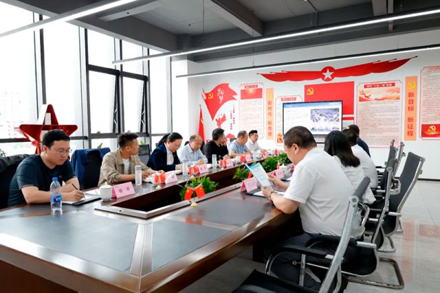 湖北民族大學來訪睿智考察交流，共商產學研融合