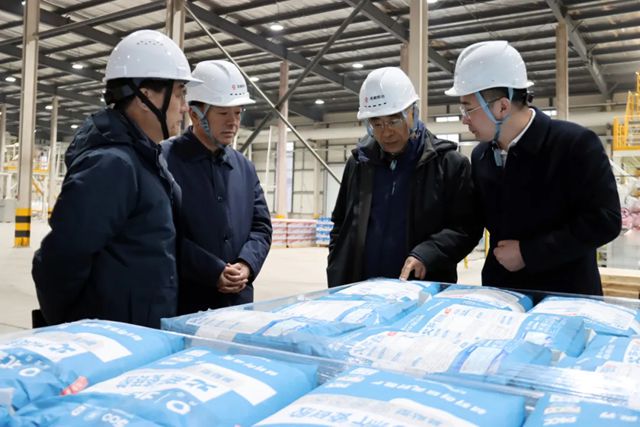 遼寧省發改委領導一行到北新防水三期項目實地調研