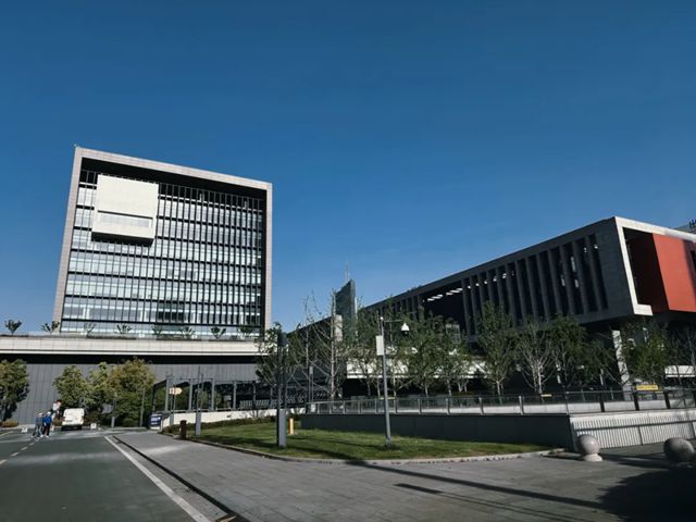 A級不燃、綠色環保，三棵樹公共建築地麵材料解決方案築牢地下空間“安全防線”
