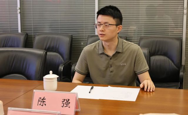 三峽油漆與西南大學陳強教授開展技術創新座談會