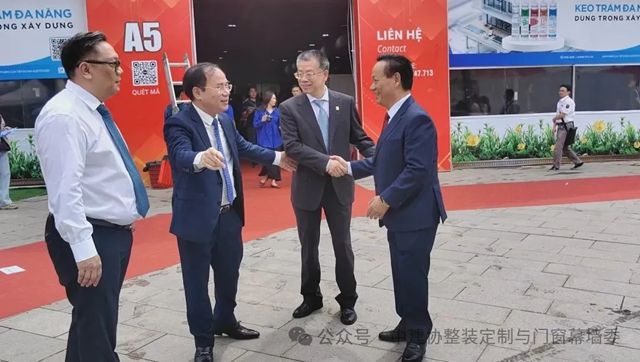 秦占學會長應邀出席“2025越南（河內）國際綠色建材及智能家居展覽會”