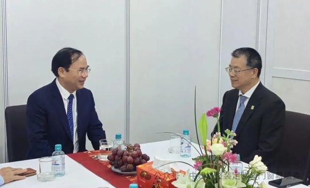 秦占學會長應邀出席“2025越南（河內）國際綠色建材及智能家居展覽會”