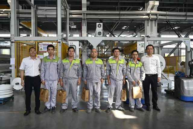 人本凱倫丨防暑消夏 跨越高溫——凱倫工會傾情慰問生產一線員工