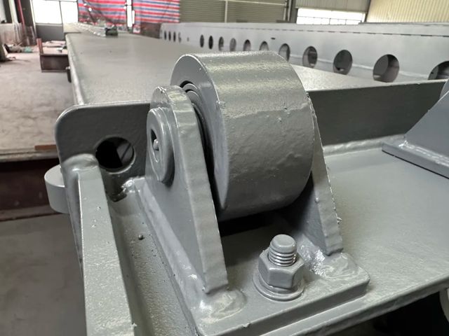 江門製漆|擦窗機氟碳漆噴塗案例