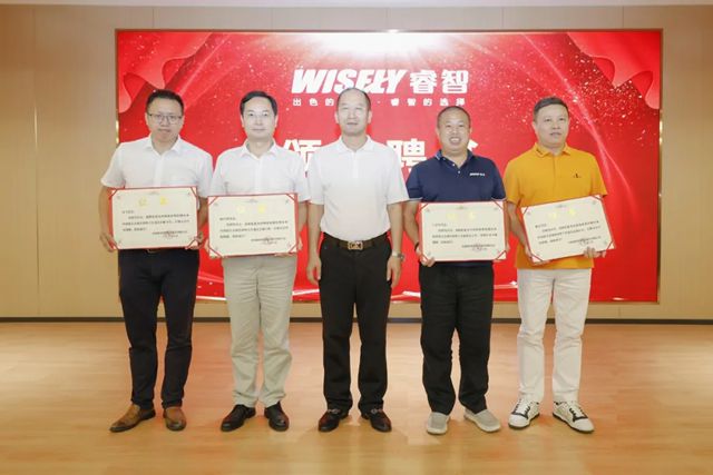 綠色領航，共築塗裝行業新未來——中國商業股份製企業經濟聯合會綠色塗料工作委員會揭牌成立