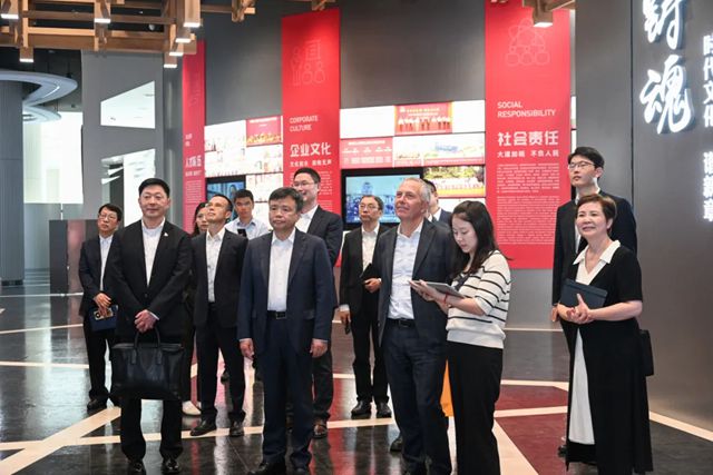 市場 | 西卡首席執行官率團參訪上海建工集團！