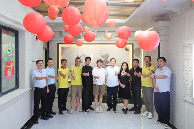 雲南易高代表團蒞臨剛玉集團參觀交流，共話行業發展新機遇​