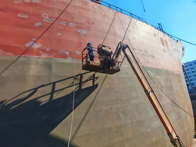雙瑞 | 戰高溫保進度：國際油輪接力施工背後的產業工人擔當
