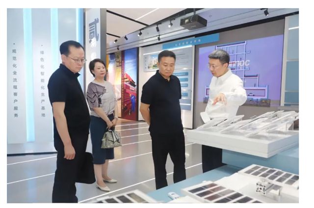 蘭州市副市長李文生一行到訪北新建材