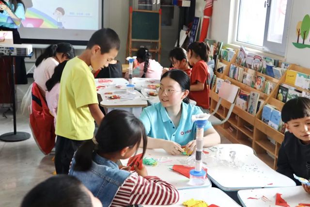 北新建材“善建”七彩課堂圓滿舉辦