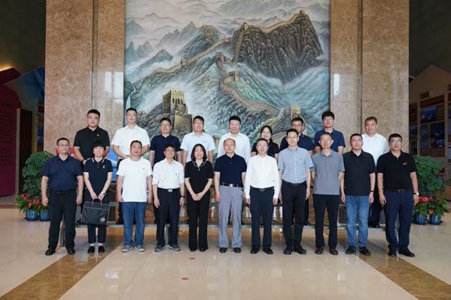 北新建材與昌房公司簽署戰略合作協議