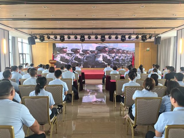 九陽防水組織全員觀看紀念中國人民抗日戰爭暨世界反法西斯戰爭勝利80周年閱兵儀式